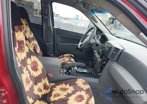 2006 Jeep Grand Cherokee Laredo from USA, damaged, VIN 1J4GR48K16C249510